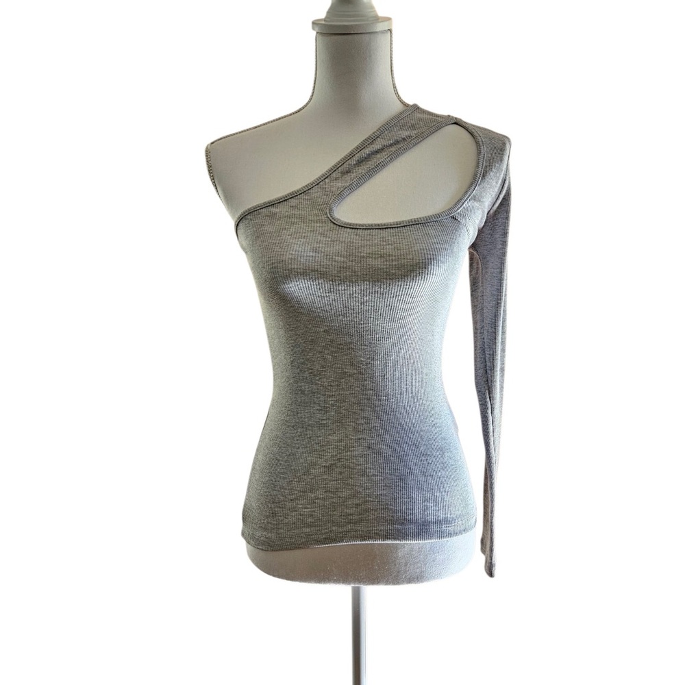 Gray Asymmetrical Cut-Out Long Sleeve Tee